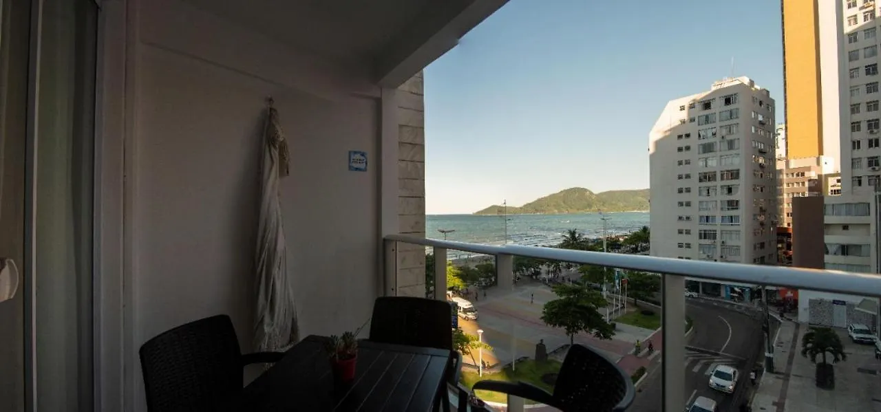 Belo Apartamento Compartilhado Beira Mar No Centro De Bc Balneário Camboriú منزل للإقامة