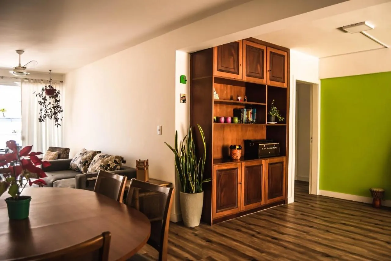 Belo Apartamento Compartilhado Beira Mar No Centro De Bc Balneário Camboriú