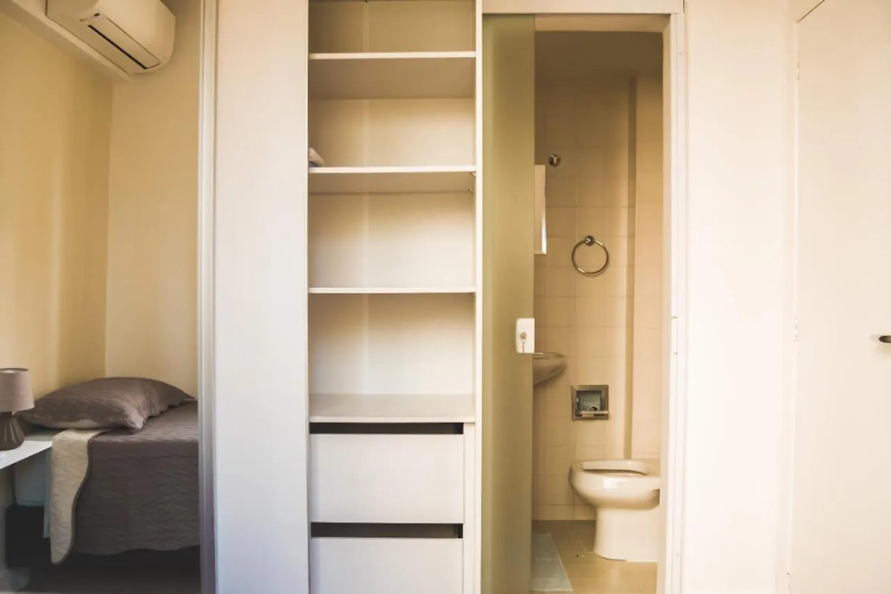 Belo Apartamento Compartilhado Beira Mar No Centro De Bc Balneário Camboriú 0*,  巴西